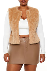 Plus Size Faux Shearling Cropped Vest - Forever 21
