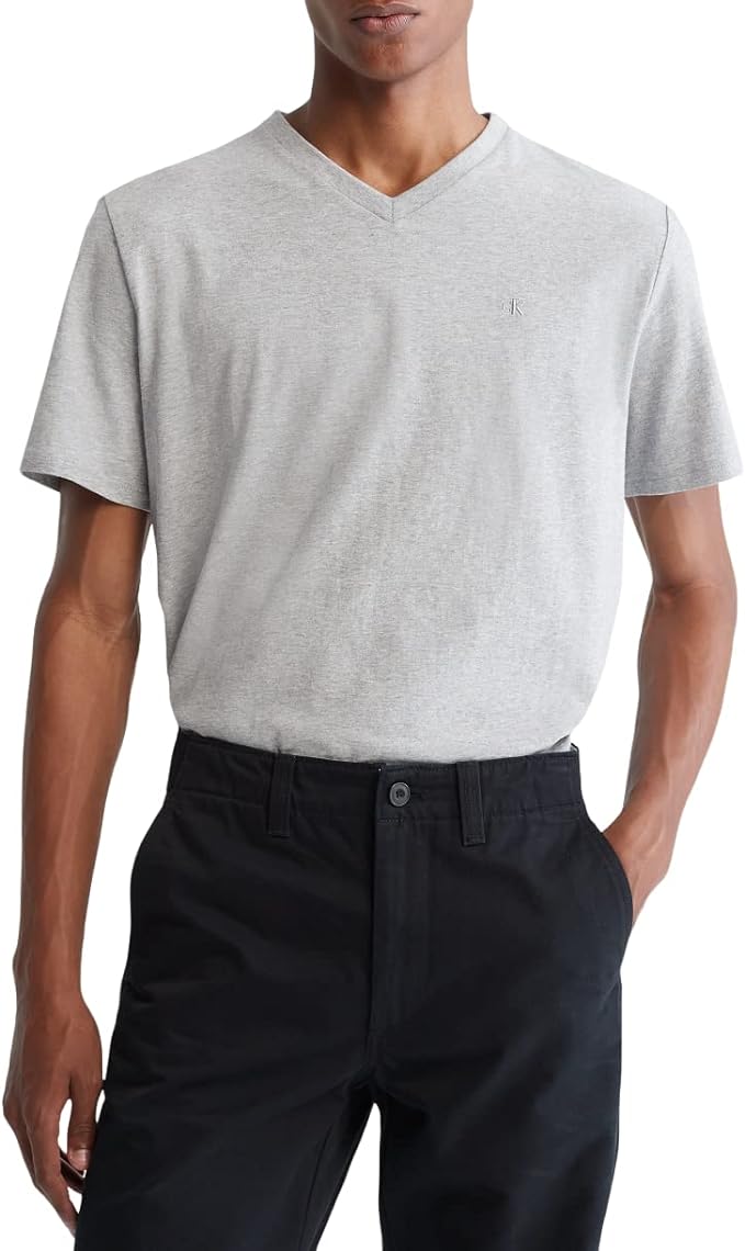 Short Sleeves Smooth Solid V-Neck Tee | Forever 21 Mens