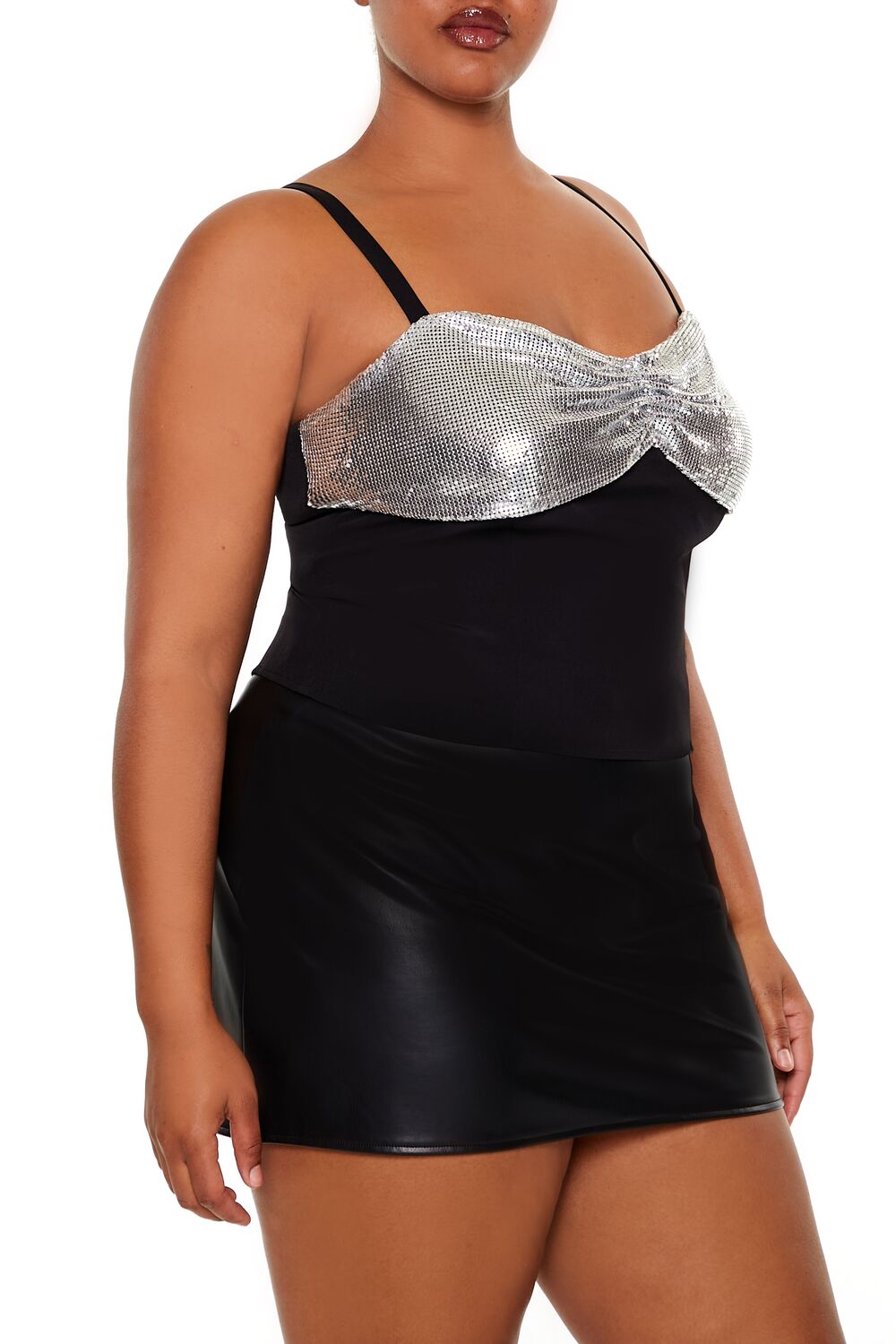 Plus Size Chainmail Cropped Cami - Forever 21