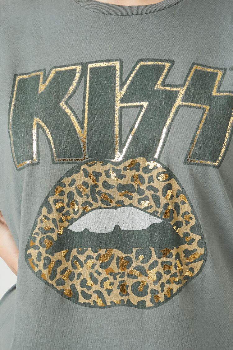 Plus Size Oversized Metallic Kiss Tee - Forever 21