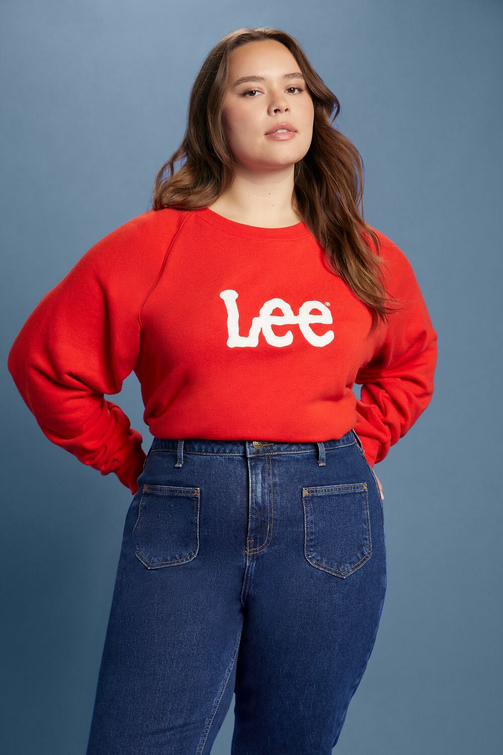 Plus Size Fleece Lee Graphic Pullover - Forever 21