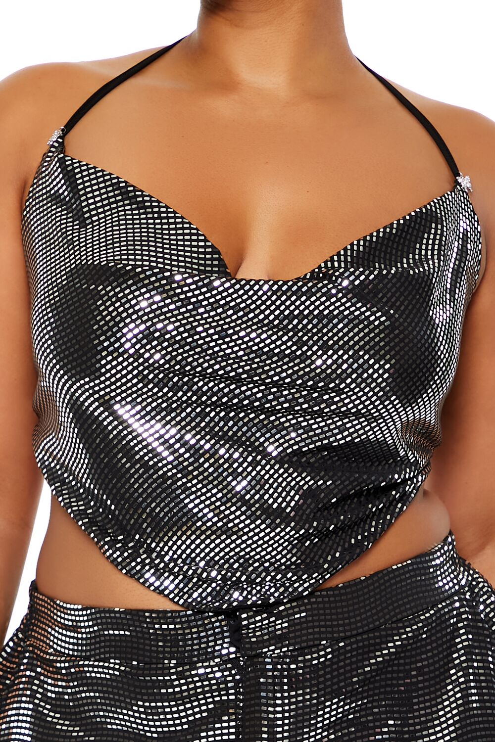 Plus Size Shimmer Cropped V-Hem Halter Top - Forever 21