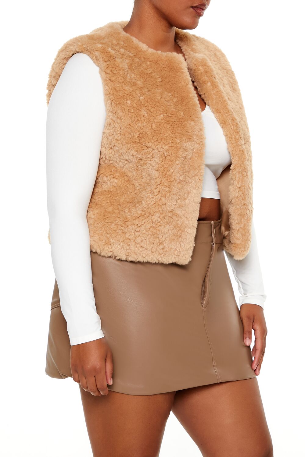 Plus Size Faux Shearling Cropped Vest - Forever 21
