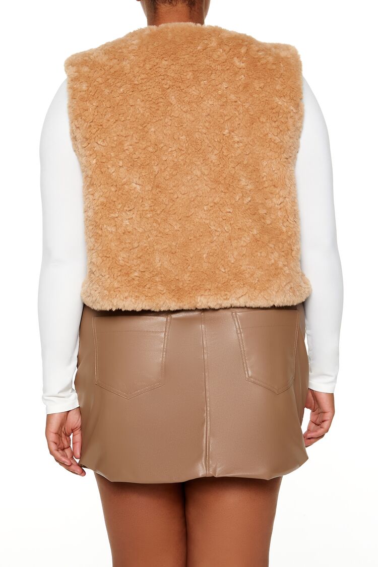 Plus Size Faux Shearling Cropped Vest - Forever 21