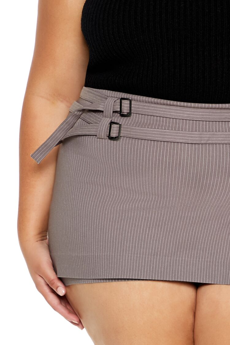 Plus Size Pinstriped Micro Mini Skort - Forever 21