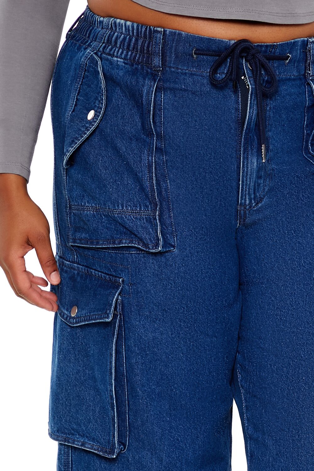 Plus Size Mid-Rise Cargo Jeans - Forever 21