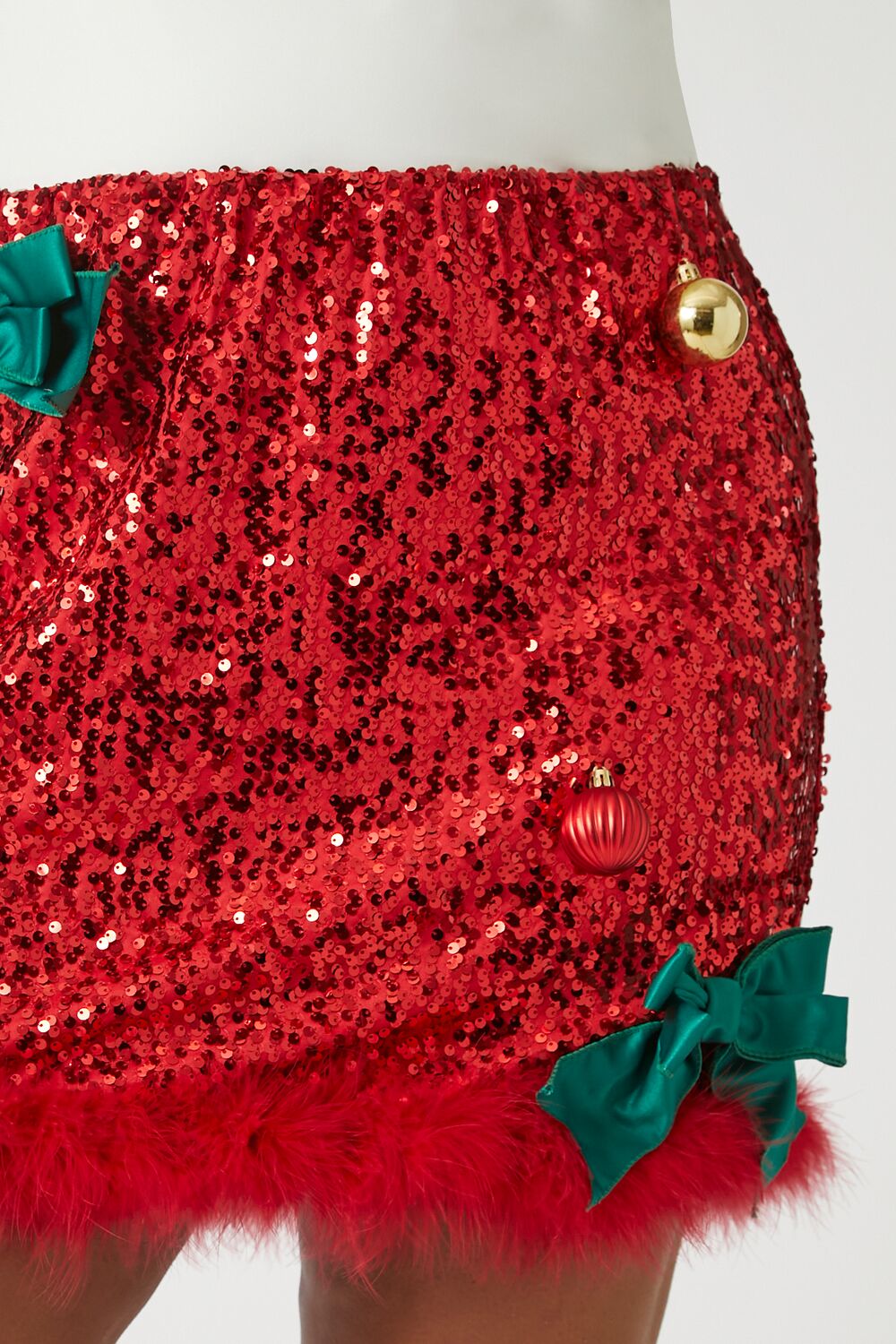 Plus Size Sequin Ornament Mini Skirt - Forever 21