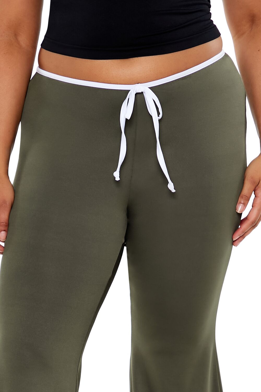Plus Size Tie-Waist Flare Leggings - Forever 21