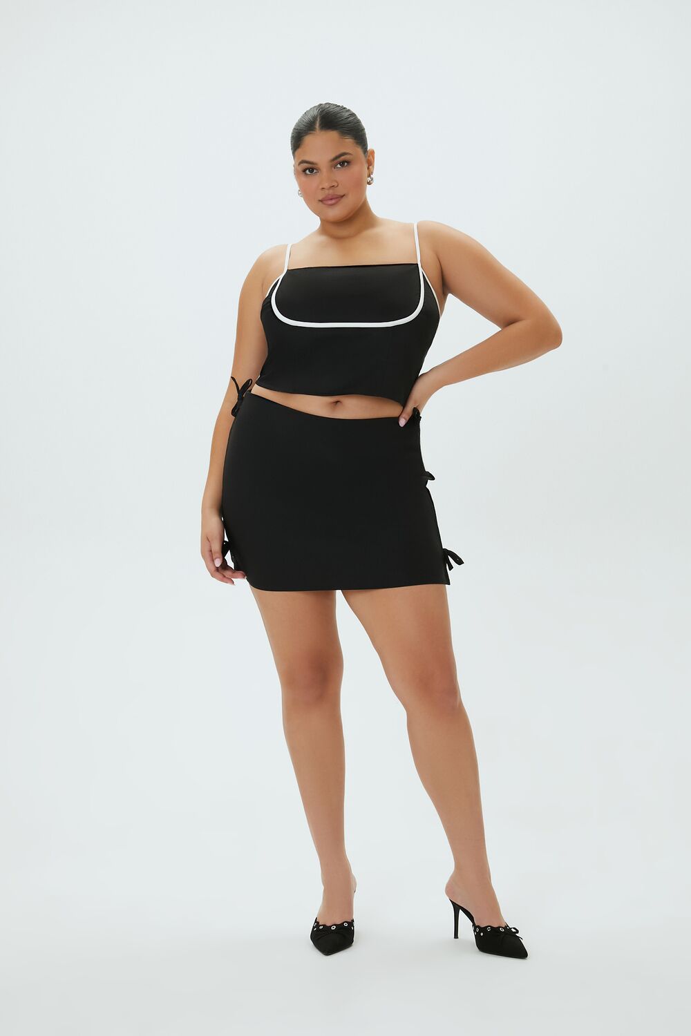 Plus Size Bow Mini Skirt - Forever 21