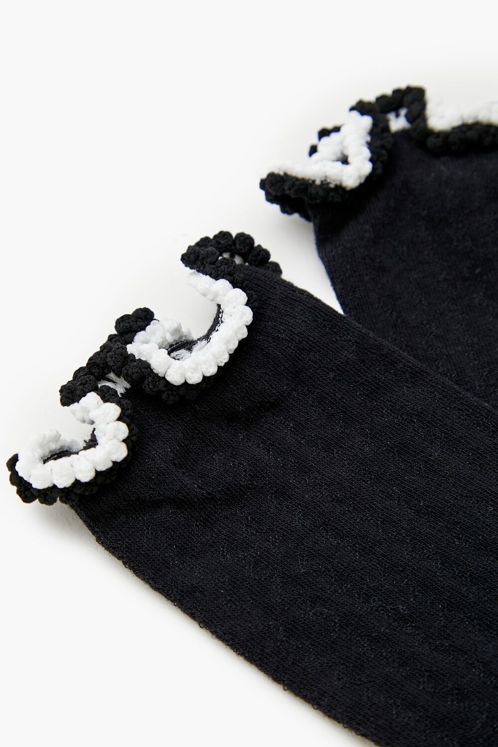 Pom Pom Lettuce-Edge Crew Socks - Forever 21
