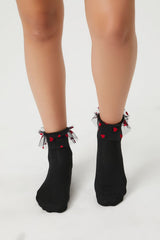 Heart Ruffle Crew Socks - Forever 21
